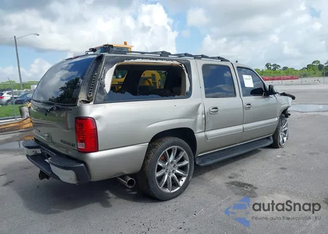 2003 Chevrolet Suburban Lt z USA, uszkodzony, nr VIN 3GNEC16Z83G120371